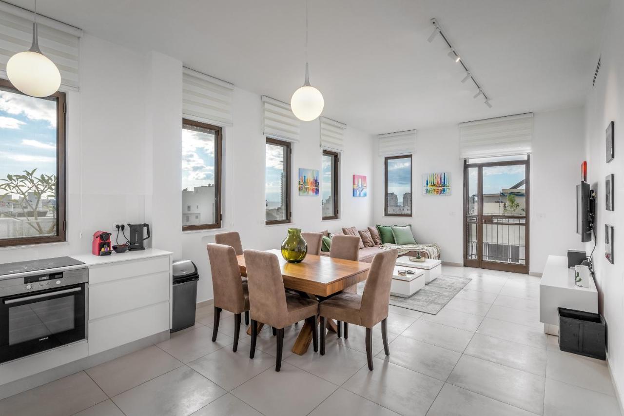 Modern & Bright 3 Bdr Close To The Beach テル・アビブ エクステリア 写真